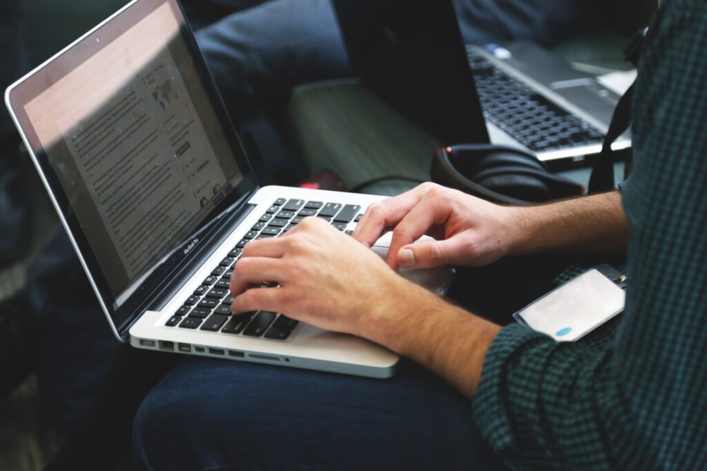Entenda a importância de criar um blog para seu escritório de advocacia